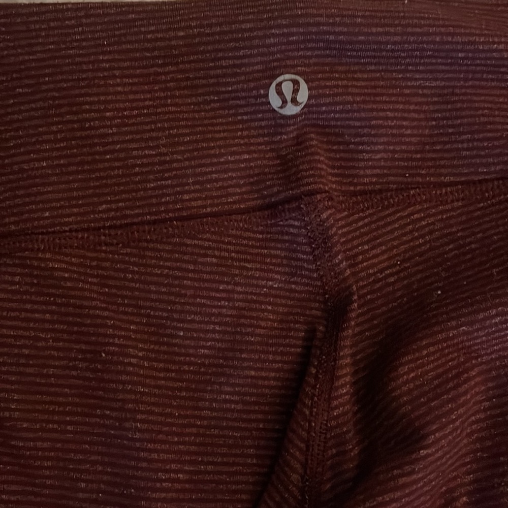 Lululemon leggings - Picture 3 of 7